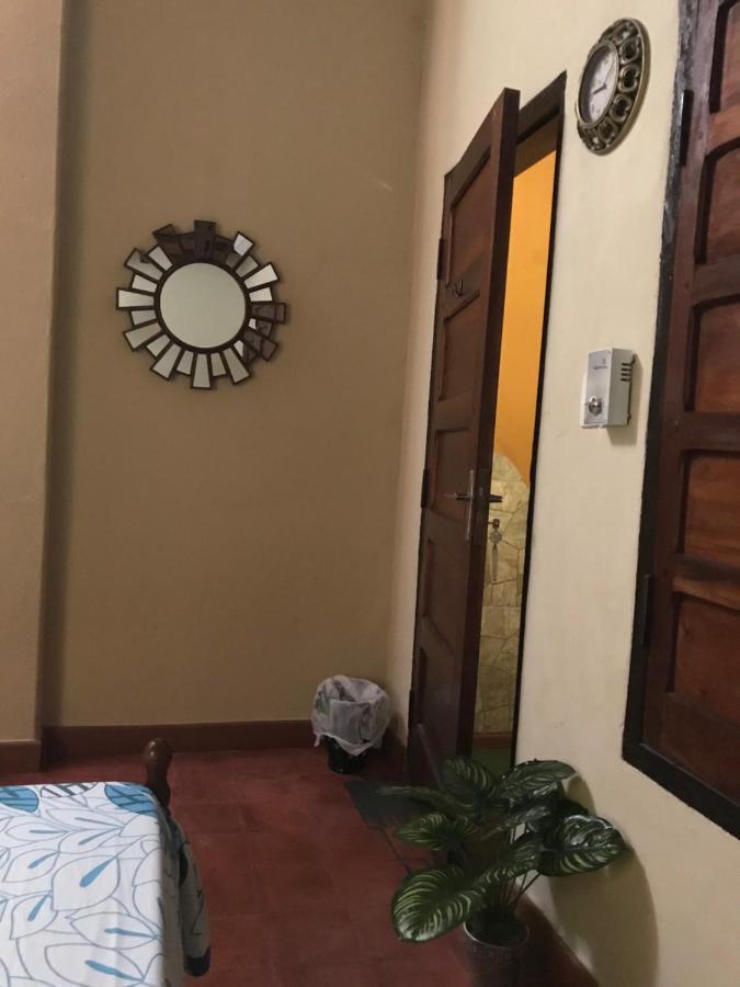 Mi Lugar Vintage Hostal - Calor De Hogar! Asuncion Buitenkant foto